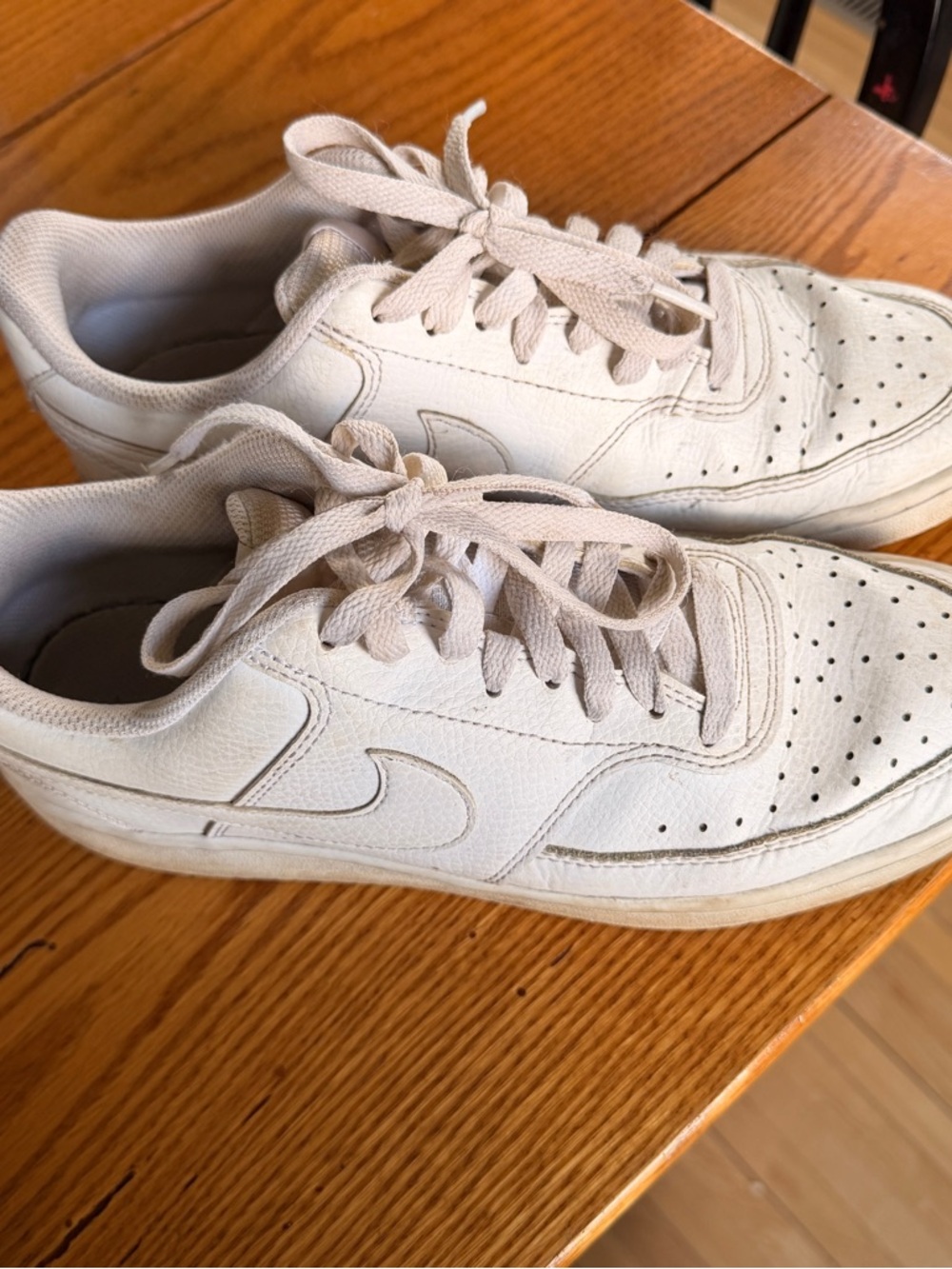 Nike Off-White/Tan Low-Top Leather Sneakers